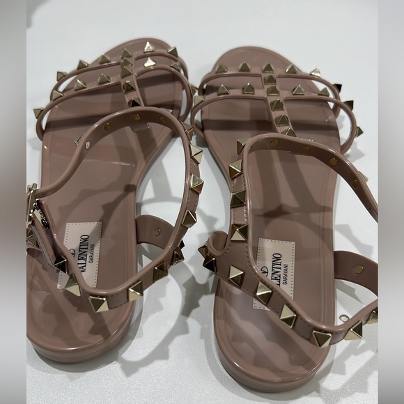 Valentino Nude Rockstud Sandal - Picture 4 of 7